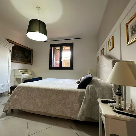 Appartamento Con Giardino A 5 Min Dal Mare - Burlamacco House